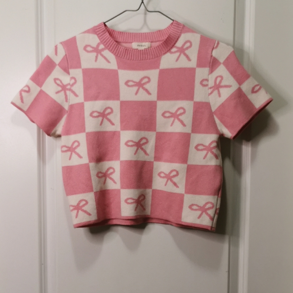 Debut‎ Pink and White Bow Pattern Sweater